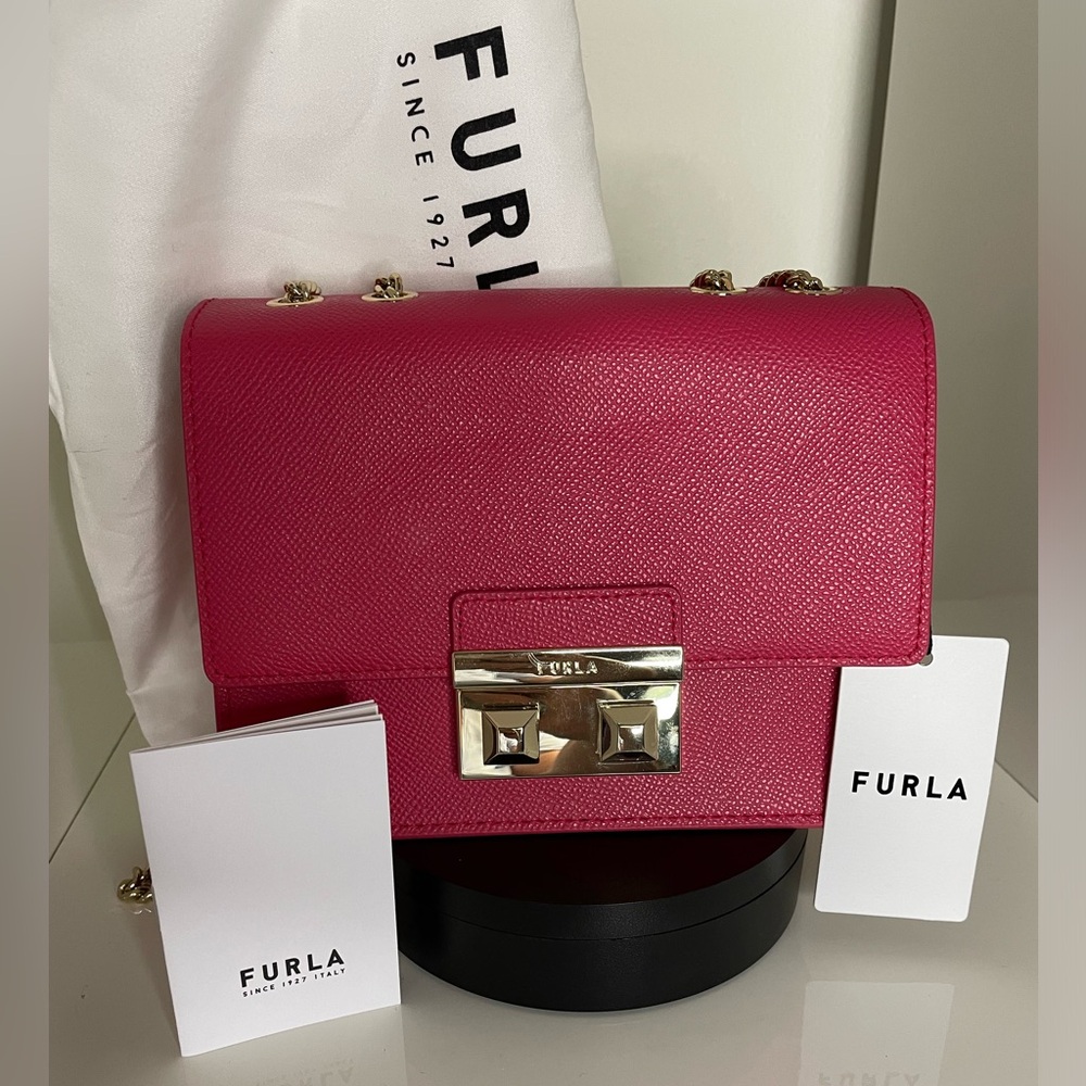 NWT Furla Mini Bella Leather Crossbody Bag Pink Fuchsia Giftable Condition